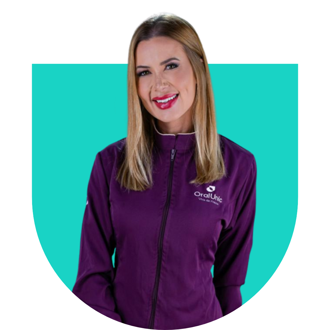 Dra. Cláudia Rampazzo